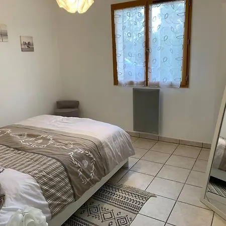 3 Etoiles Les Gourlines Avec Balneo, Veranda, Piscine Et Garage *