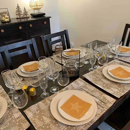3 Etoiles Les Gourlines Avec Balneo, Veranda, Piscine Et Garage * Avermes